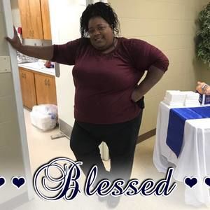 Meet your Posher, Felicia